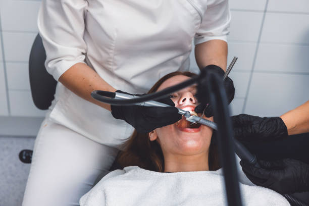 Best Holiday Emergency Dentist in Clifton, IL